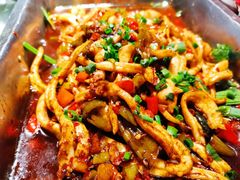 钢盆鱿鱼-味上湘菜馆(岳麓山店)
