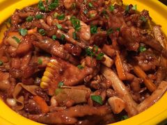 -多嘴超级肉蟹煲(杉杉国潮主题店)