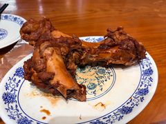 酱大大骨棒-老天桥酱肉烧饼夹肘子(天桥店)