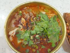 -鹤江桥·红油牛肉粉(SKP店)