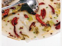 -江渔儿酸菜鱼·拔草餐厅(虎门君乐汇店)