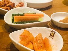 小菜-喇喇排骨火锅·传统韩式脊骨汤(望京西园总店)