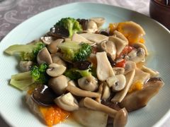 炒八珍菌-山外山菜馆(玉泉路店)