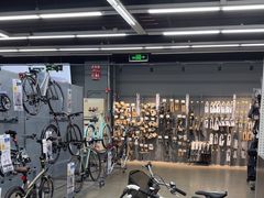 -迪卡侬(徐泾店)