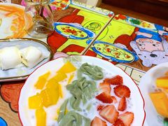 士多啤梨芒果绿茶拉面-甜心妈妈·榴莲星级糖水(北京路总店)
