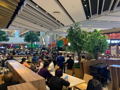 大堂-食悦天美食广场(西安CityOn熙地港购物中心店)