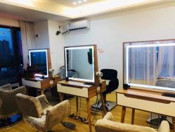 -E.L.K造型momopark店