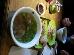 -锅贴王小吃(南大街店)