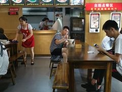 大堂-秦云老太婆摊摊面(蜀汉路店)