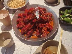 -巴厘龙虾·榜首油焖大虾(音乐学院·沿江酒馆店)