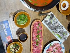-贵厨酸汤牛肉(小十字店)
