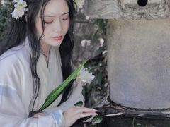 -云锦汉服馆·古典妆造摄影(唐城店)