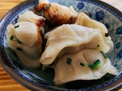 -无名氏宵夜小摊(祝家三姐妹馄饨店)