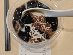 红豆烧仙草-香港池仔记肠粉王(博多新记襄阳南路店)