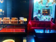 -Salon de The de Joel Robuchon(外滩18号店)