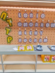 -奈尔宝家庭中心·亲子餐厅(北京东坝万达店)