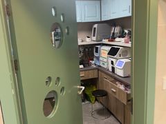 -半岛宠物医院24小时·内窥镜·牙科·碎石中心(府城大道店)