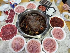 -叶二姐九尺鹅肠火锅(南部新城店)
