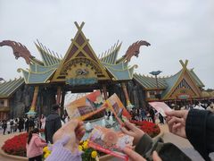 -七彩云南欢乐世界