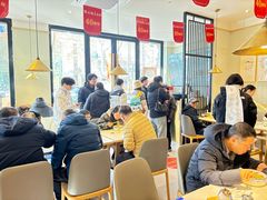 -镇南锅盖面馆(解放路店)