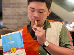 -麦当劳(水坑尾街店)