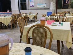 大堂-标记美食新鲜猪杂(兴南大道店)