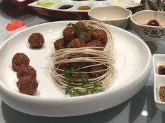 金牌干炸丸子-京味斋·北京烤鸭(华威桥北工大店)