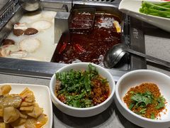 -海底捞火锅(海宁路店)