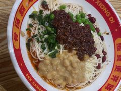 -魔都三兄弟酸辣粉·蘸卤炸串(虹桥万科店)