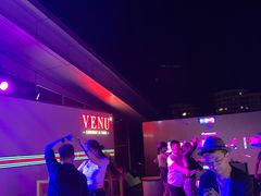-VENU+海景酒廊