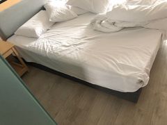 -如家旗下-成都蜀汉东路一品天下地铁站睿柏·云酒店