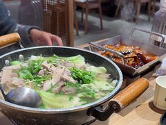 -川堂风·跷脚牛肉·乐山爆炒(宝山日月光店)