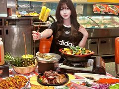 -威记烧嘢·南宁烧烤·超级生牛(绿地店)