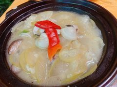-东方之猪四更烤乳猪(金垦总店)