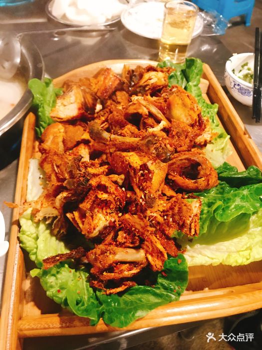 新疆馕坑·烤全羊 (万科锦尚店)整只烤鸡图片