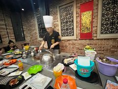 -悦巷海鲜自助铁板烧(秦皇东大街店)