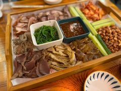 -酱肉小酒馆(梅陇店)