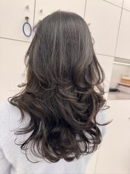 -5M HAIR SALON精品店