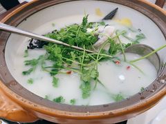 鱼头汤-宝荣鱼馆·临湖之宴(千岛湖店)