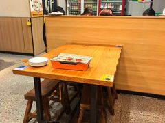 -黄小串·烤串海鲜涮牛肚(升龙广场店)