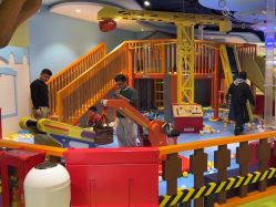 -MELAND CLUB亲子乐园•派对(虹桥万象城店)