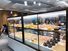-奈雪的茶(湖滨银泰in77C区PRO店)