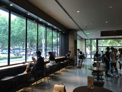 -星巴克臻选(南京艾尚天地店)