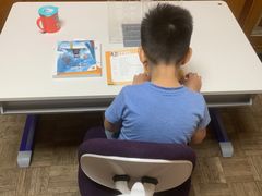 -moll学习桌椅(上海久光百货店)