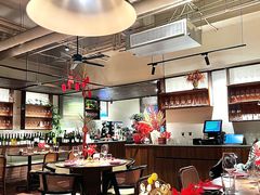 -肆海小川菜酒馆Wine Bistro (青年路店)