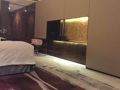 -广州天河希尔顿酒店