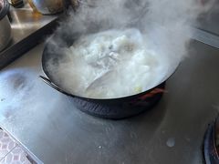 -万佛湖许老大铁锅鱼(黑金冠店)