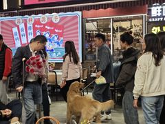 -刘姐啤酒鱼民族演艺餐厅(西街总店)