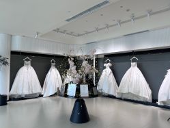 点击看大图 -Bridal Queen·婚纱女皇