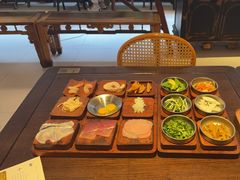 -银米·云南传统过桥米线(双廊黑金冠店)